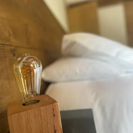 Couette-café Petit Thuir