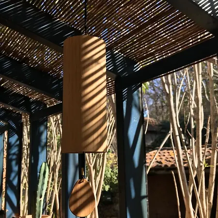 Petit לינה וארוחת בוקר 3*