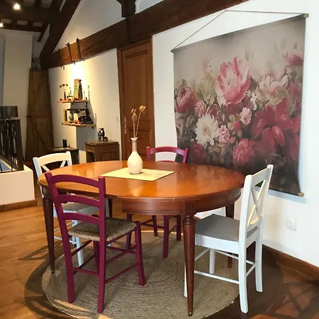 Petit Bed & Breakfast 3*