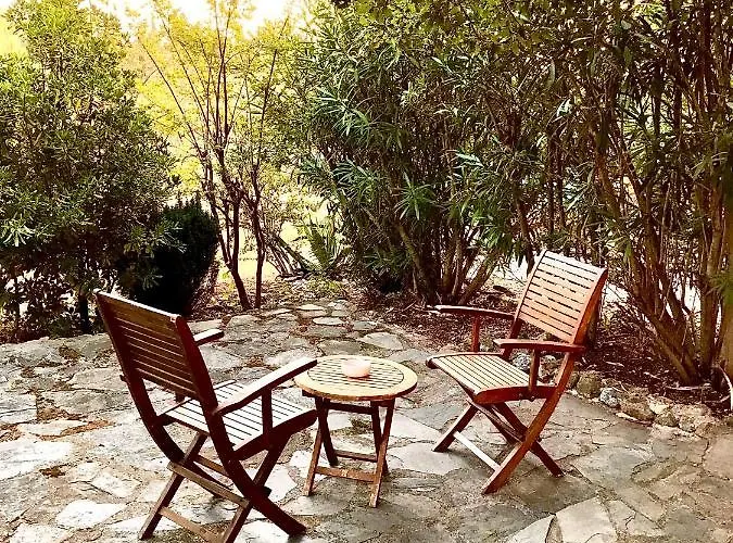 Alojamento de Acomodação e Pequeno-almoço Petit 3*