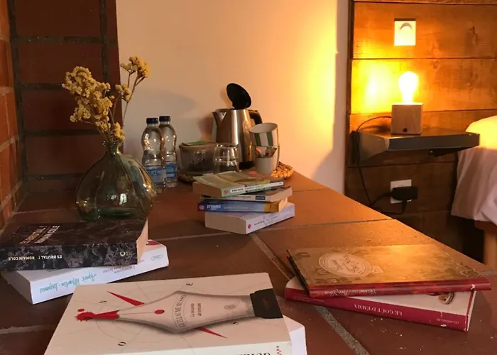 Petit Alojamento de Acomodação e Pequeno-almoço Thuir