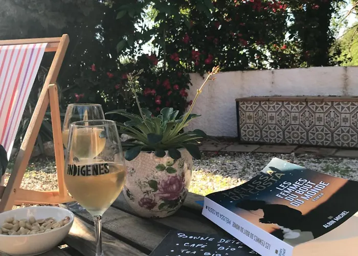 Petit Alojamento de Acomodação e Pequeno-almoço 3*